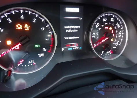 2020 Toyota Rav4 Xle z USA, uszkodzony, nr VIN 2T3W1RFV0LW077224